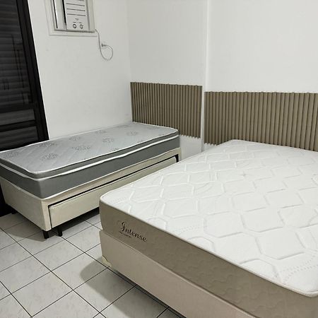 Confortavel Apartamento 1 Dorm Com Piscina E Lazer Guarujá Buitenkant foto