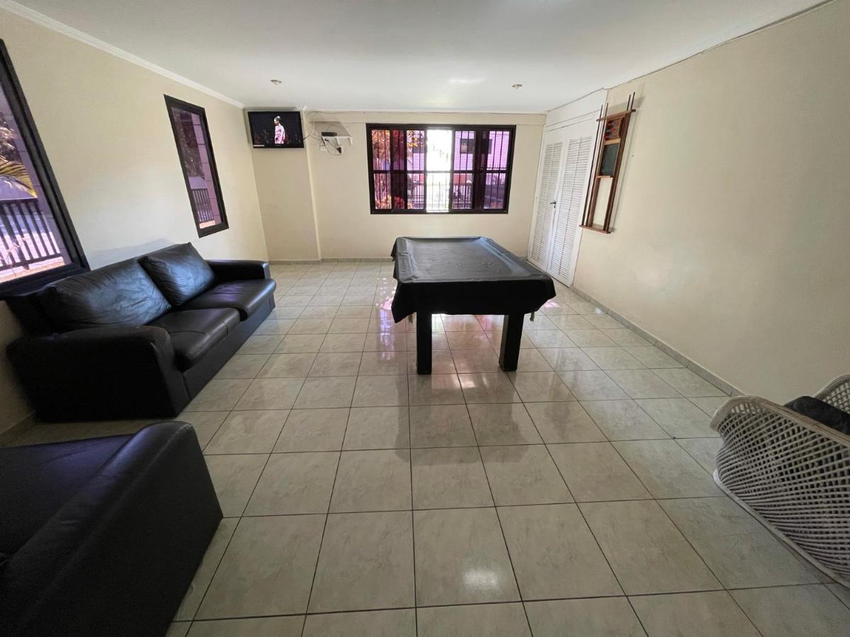 Confortavel Apartamento 1 Dorm Com Piscina E Lazer Guarujá Buitenkant foto